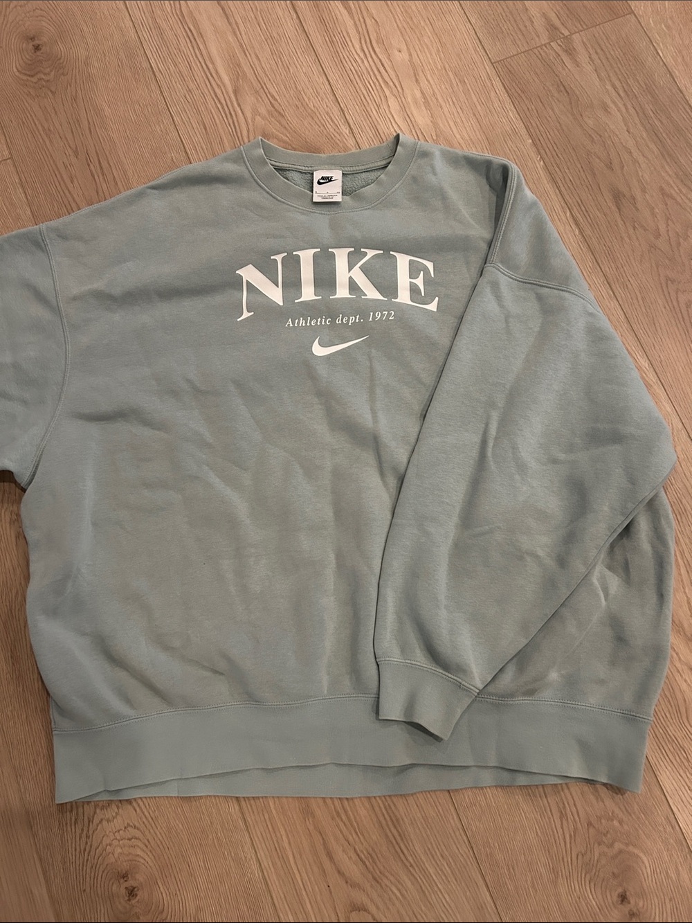 Nike Men's Crewneck Sweatshirt - pale blue with White Logo